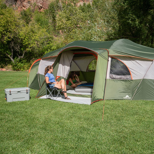 18-Person Cabin Tent with 3 Covered Entrances L774