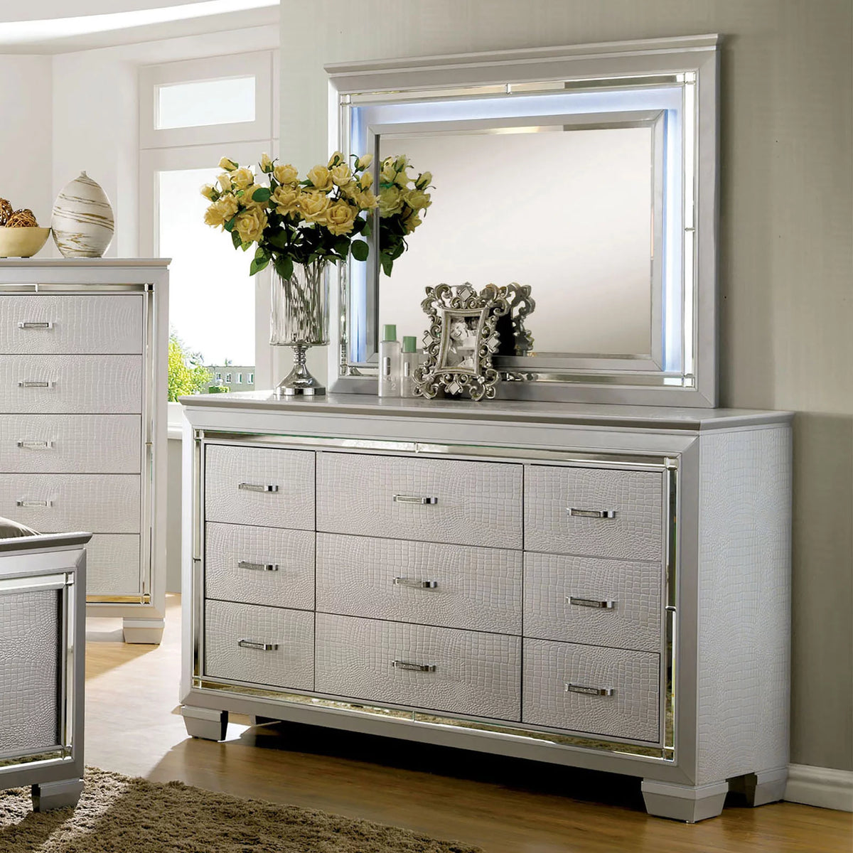 King Size Bed with Dresser Mirror Nightstands Chest Silver V21251