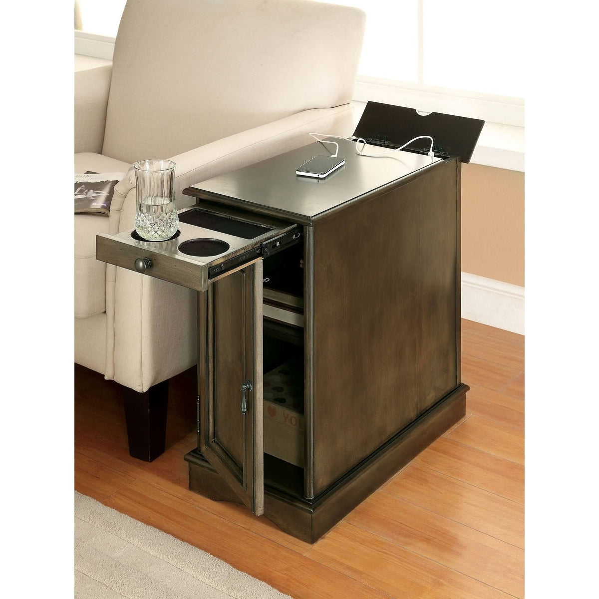 Cherry Side Table with USB J957