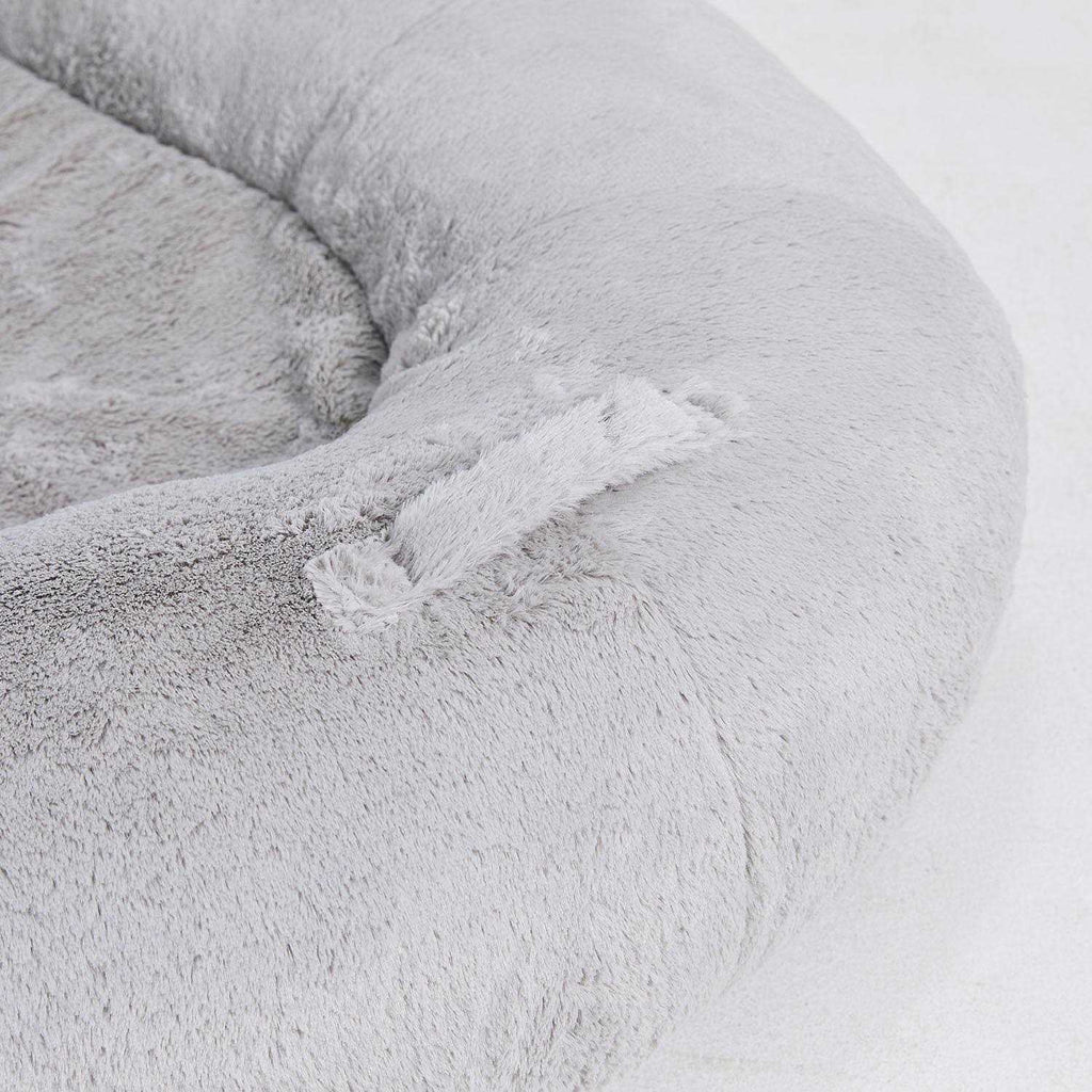 Large Cozy Plush Pet Bed G97447