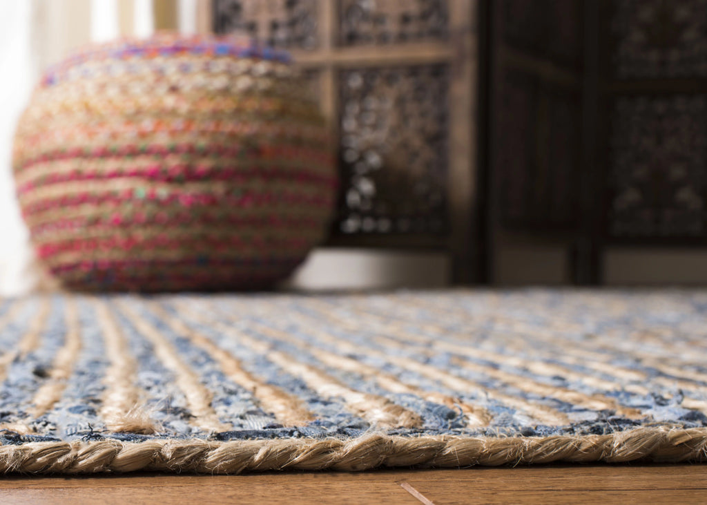 6' x 6' Round Natural Blue Braided Striped Jute Area Rug Q962091