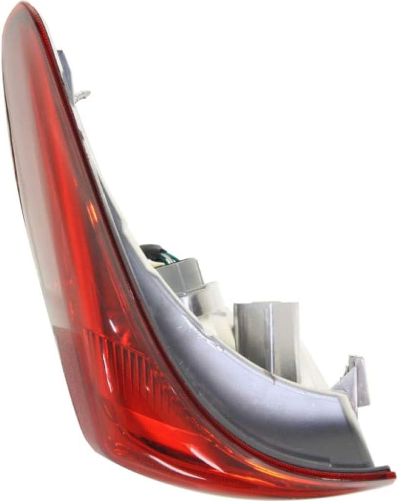 Toyota Tundra Tail Light Assembly Pair J28237