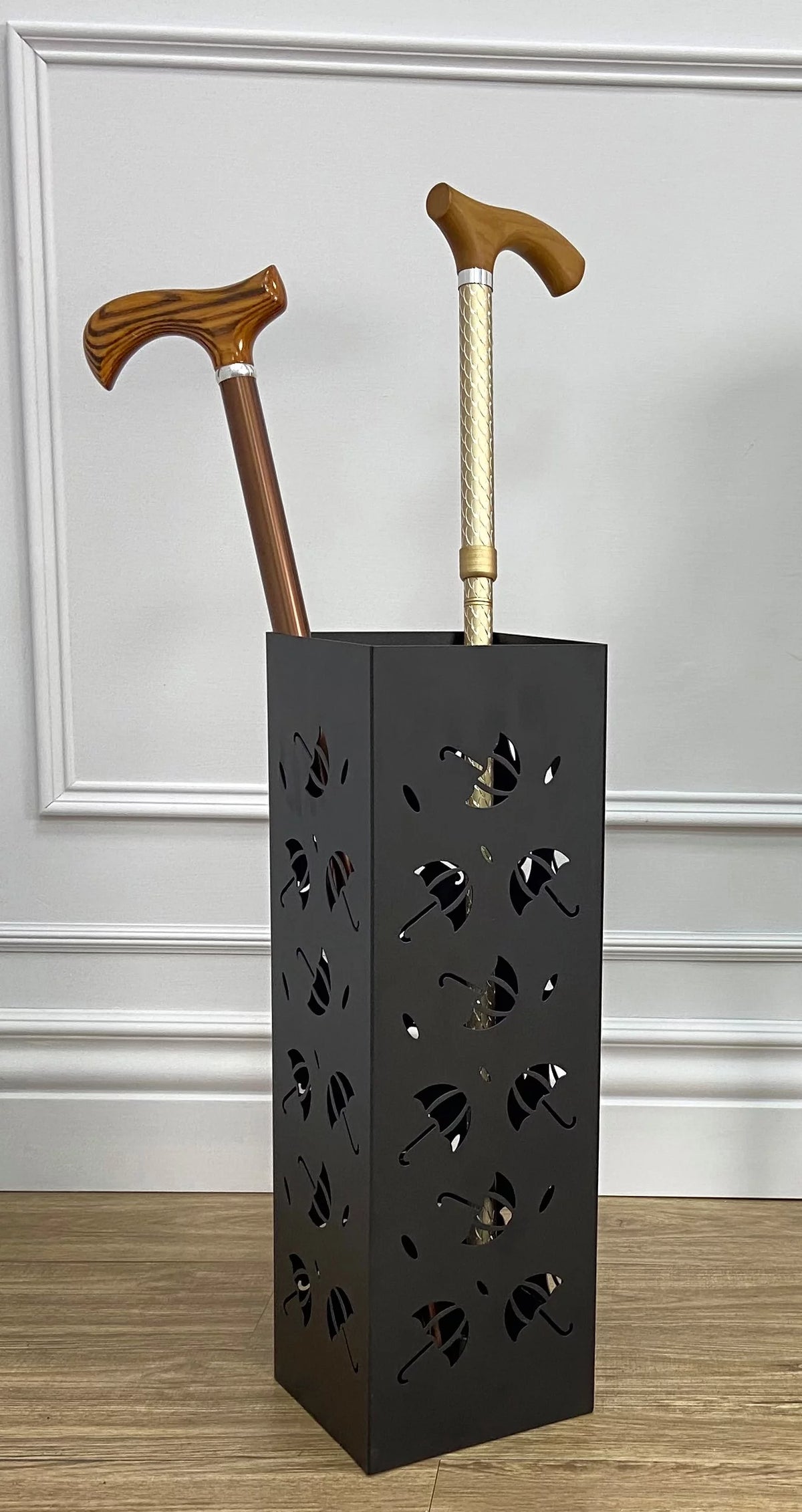 Metal Square Umbrella Holder L555678