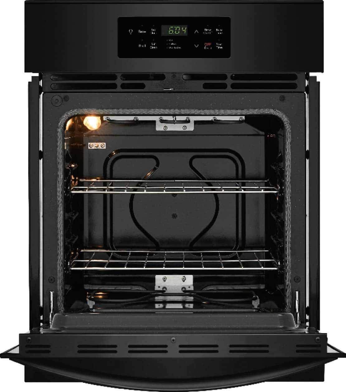24 Single Electric Wall Oven in Stainless Steel M96669