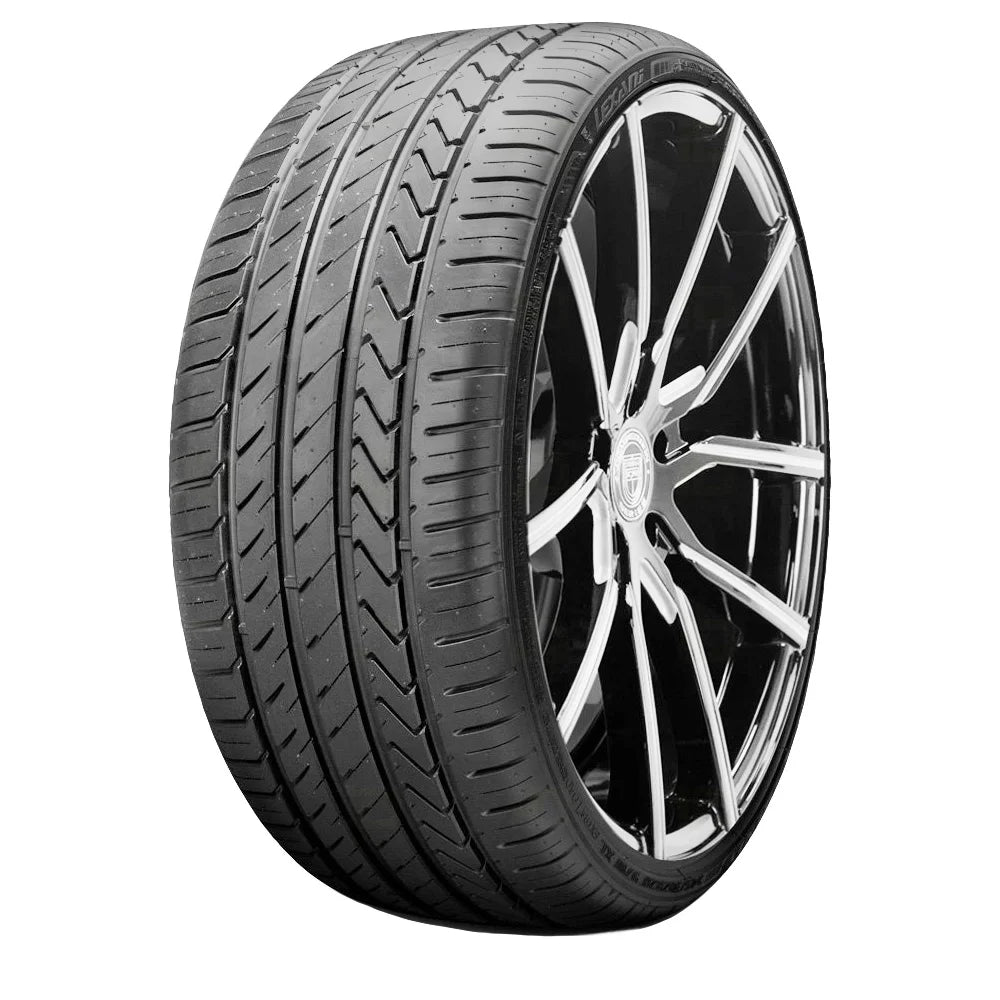 255/40R18 High Performance Tire H23962