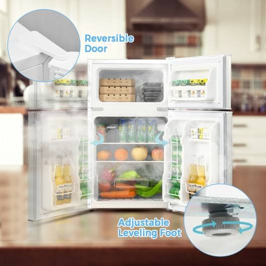 White Compact Refrigerator with Freezer S228052