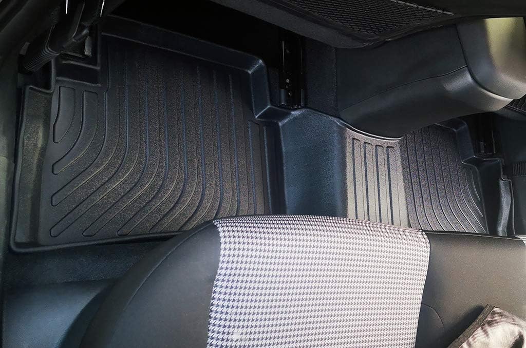 Black Car Floor Mats M2310