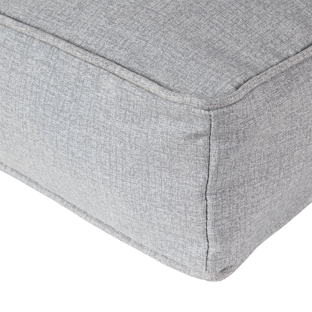 Large Indoor/Outdoor Dog Bed R133