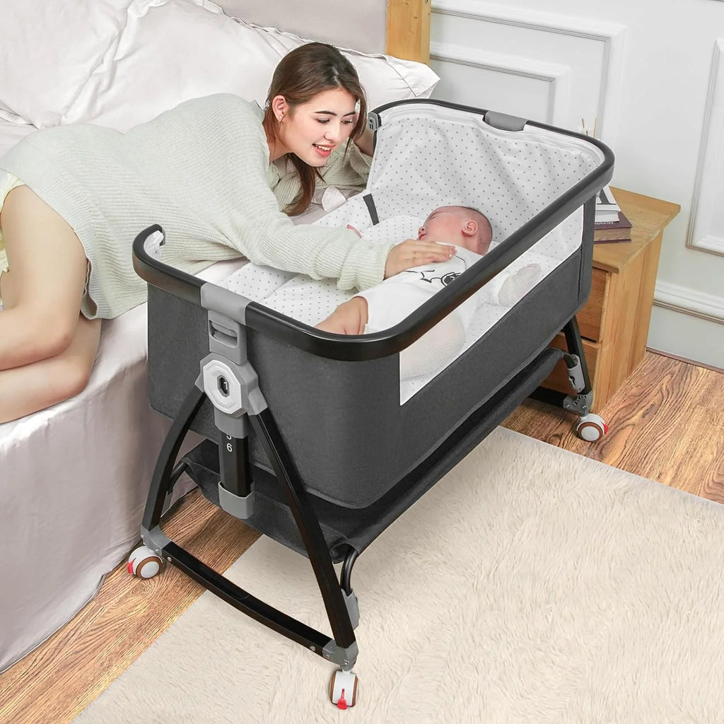 3 in 1 Bedside Bassinet with Adjustable Height V7861