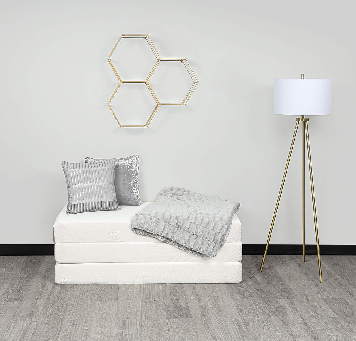Twin XL Tri Folding Memory Foam Mattress with Washable Cover C382012