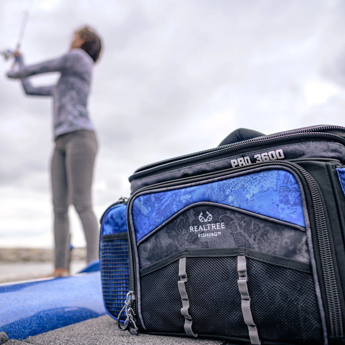 Blue Fishing Tackle Box Bait Storage N201