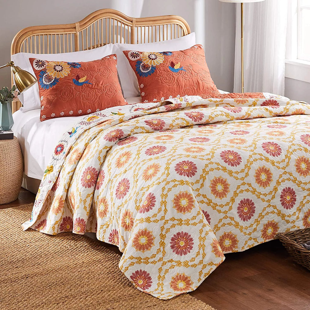 Reversible 3-Piece Full/Queen Quilt Set S218874