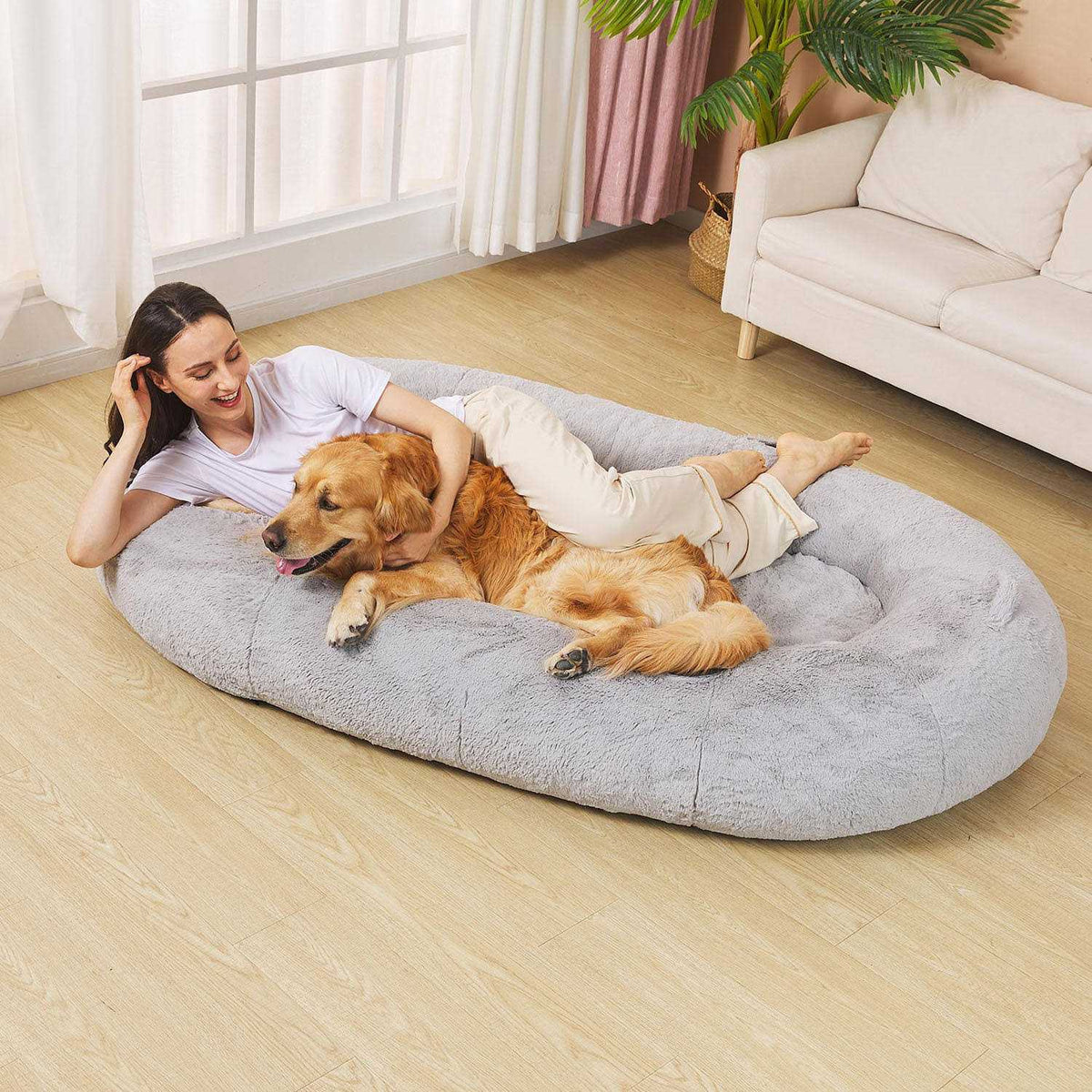Large Cozy Plush Pet Bed G97447