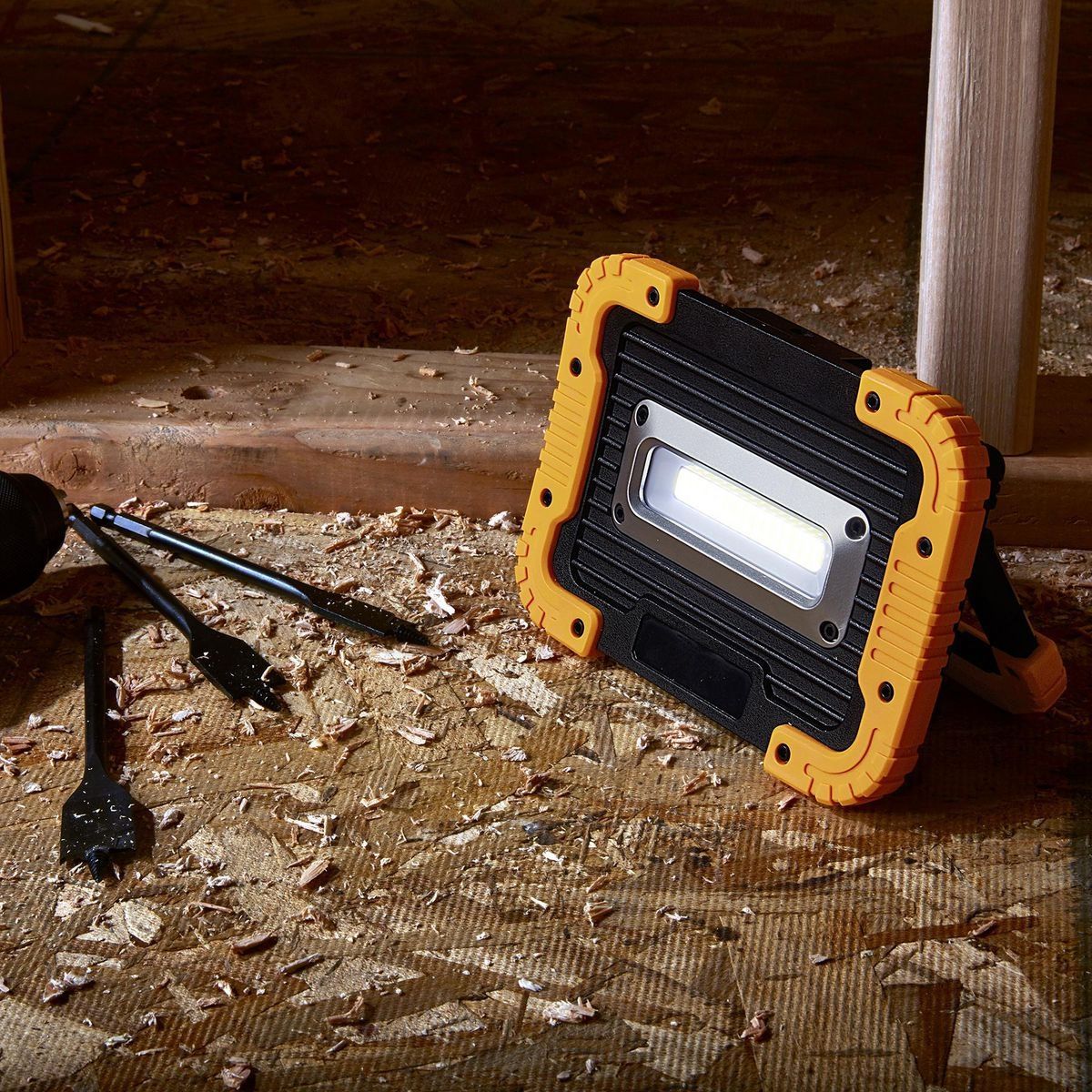 1250 Lumen LED Rechargeable Work Light P6062